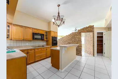 12663 Indian Rocks Road, Largo, FL 33774 - Photo 6