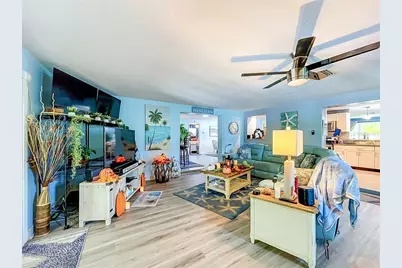 990 Lexington Dr, Dunedin, FL 34698 - Photo 44
