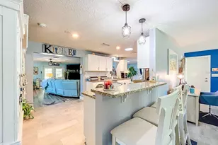 990 Lexington Dr, Dunedin, FL 34698 - Photo 16