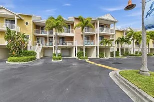 424 Bahia Beach Blvd, Ruskin, FL 33570 - Photo 1