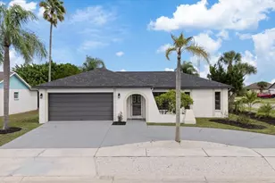 1016 Fuchsia Dr, Holiday, FL 34691 - Photo 1