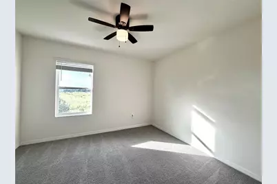 5643 Hollingworth Trail, Wesley Chapel, FL 33545 - Photo 22