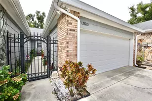 1762 Castle Rock Rd, Tampa, FL 33612 - Photo 2