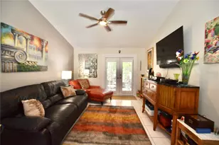1762 Castle Rock Rd, Tampa, FL 33612 - Photo 10