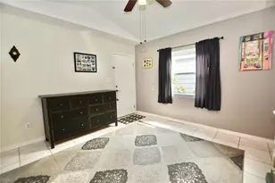 1762 Castle Rock Rd, Tampa, FL 33612 - Photo 26