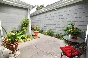 1762 Castle Rock Rd, Tampa, FL 33612 - Photo 46