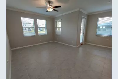 31576 Blue Passing Loop, Wesley Chapel, FL 33545 - Photo 10