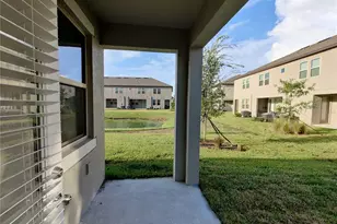 31576 Blue Passing Loop, Wesley Chapel, FL 33545 - Photo 26