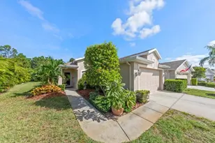2939 Wood Pointe Dr, Holiday, FL 34691 - Photo 2