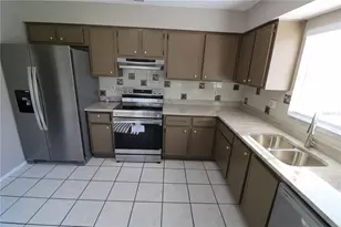 5018 Oakshire Dr, Tampa, FL 33625 - Photo 22