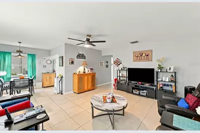 302 Canton Court #56, Sun City Center, FL 33573 - Photo 6