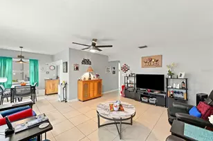 302 Canton Ct, Sun City Center, FL 33573 - Photo 6