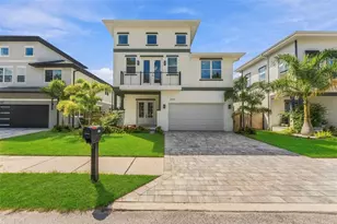 3310 W Wyoming Ave, Tampa, FL 33611 - Photo 1