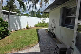 12291 69th Terrace, Seminole, FL 33772 - Photo 18
