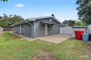105 N Pearl St, Plant City, FL 33563 - Photo 38