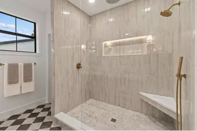 1025 Melrose Avenue S, Saint Petersburg, FL 33705 - Photo 18