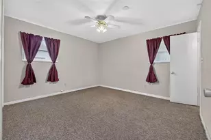 3312 W Burke St, Tampa, FL 33614 - Photo 46