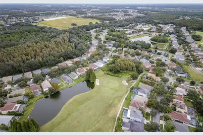 18182 Sandy Pointe Drive, Tampa, FL 33647 - Photo 6