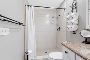 1325 Idlewood Dr, Sun City Center, FL 33573 - Photo 32
