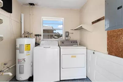 701 W Brockton Place, Sun City Center, FL 33573 - Photo 28