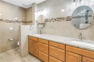 350 2nd St N, Saint Petersburg, FL 33701 - Photo 30