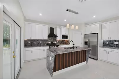 613 W Valencia Street, Lakeland, FL 33805 - Photo 20