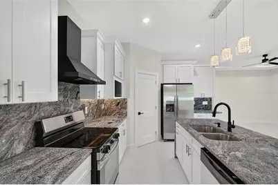 613 W Valencia Street, Lakeland, FL 33805 - Photo 22