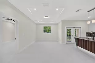 619 W Valencia St, Lakeland, FL 33805 - Photo 12