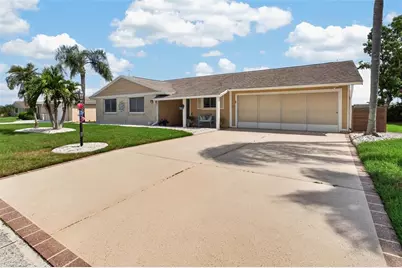 1003 Andover Circle, Sun City Center, FL 33573 - Photo 2