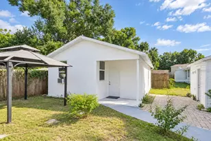 10115 N 14th St, Tampa, FL 33612 - Photo 24