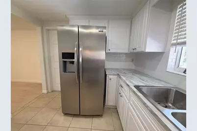 10118 Holly Drive, Port Richey, FL 34668 - Photo 10