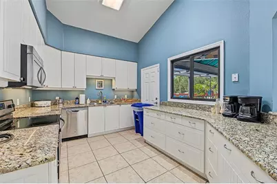 992 Spinnaker Court, Tarpon Springs, FL 34689 - Photo 42