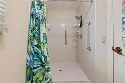 992 Spinnaker Court, Tarpon Springs, FL 34689 - Photo 20