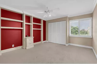 5668 Escondida Boulevard S, Saint Petersburg, FL 33715 - Photo 40