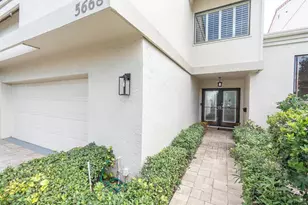5668 Escondida Blvd S, Saint Petersburg, FL 33715 - Photo 4