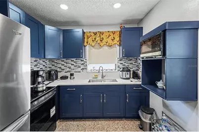 4916 Eldorado Drive, Tampa, FL 33615 - Photo 2