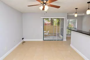 8647 Mallard Reserve Dr, Tampa, FL 33614 - Photo 20