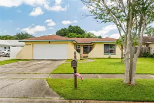 8497 90th St, Seminole, FL 33777 - Photo 1