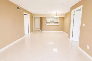 2323 Feather Sound Dr, Clearwater, FL 33762 - Photo 6