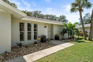 9488 88th Terrace, Seminole, FL 33777 - Photo 4