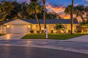 9488 88th Terrace, Seminole, FL 33777 - Photo 2