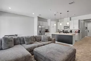156 Arlington Square Ct, Haines City, FL 33844 - Photo 2