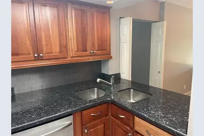 90 S Highland Avenue #1, Tarpon Springs, FL 34689 - Photo 4