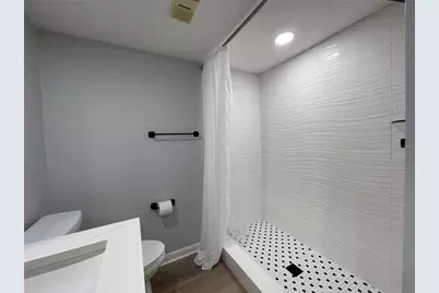 300 S Florida Avenue #100K, Tarpon Springs, FL 34689 - Photo 20