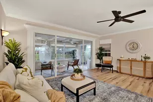 9010 Lake Pl Ln, Tampa, FL 33634 - Photo 10