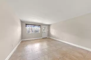 6025 Shore Blvd S, Gulfport, FL 33707 - Photo 8
