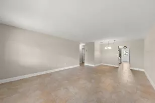 6025 Shore Blvd S, Gulfport, FL 33707 - Photo 8