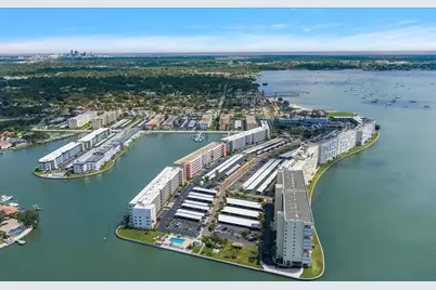6025 Shore Boulevard S #107, Gulfport, FL 33707 - Photo 46