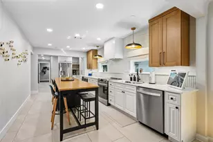 185 24th Ave N, Saint Petersburg, FL 33704 - Photo 12