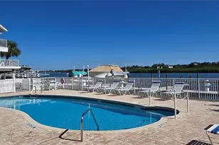 19201 Vista Ln, Indian Shores, FL 33785 - Photo 18